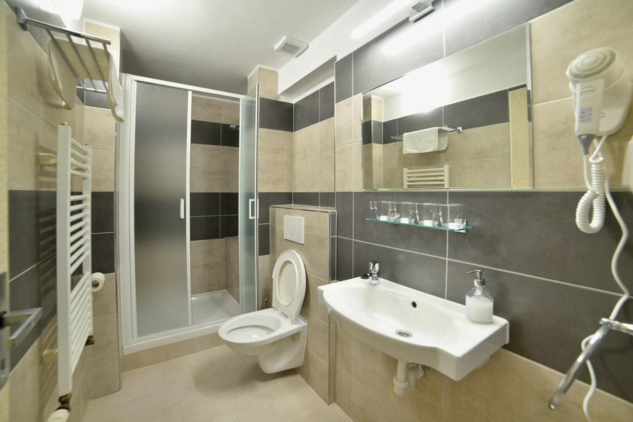 Pivovarsky Dvur Lipan Týn nad Vltavou エクステリア 写真