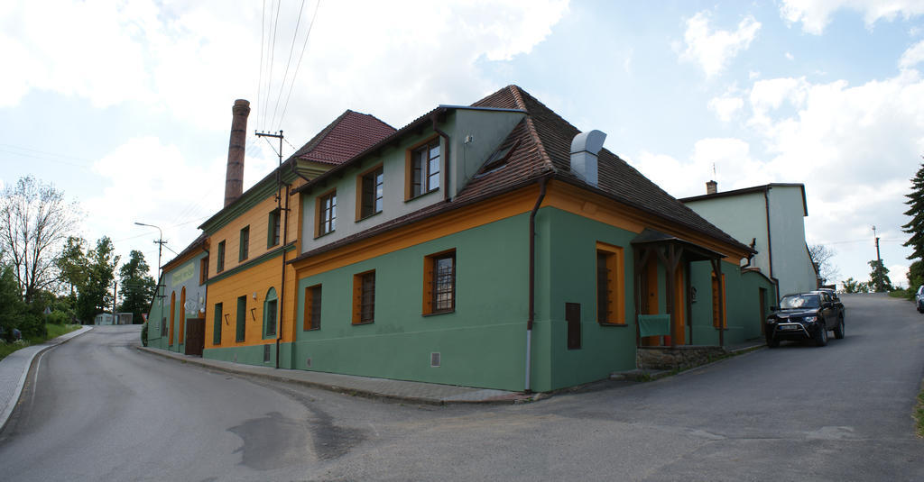 Pivovarsky Dvur Lipan Týn nad Vltavou エクステリア 写真